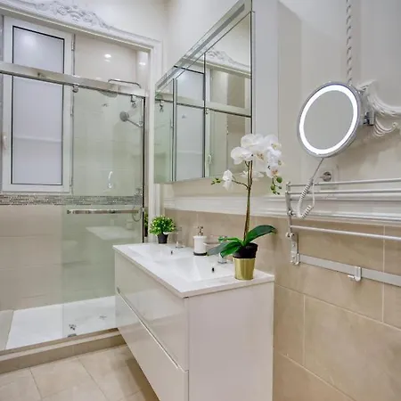 Galeries Lafayette - 7 Bedrooms - Lift - Aircon Apartmán Paříž