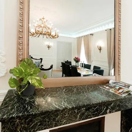 Galeries Lafayette - 7 Bedrooms - Lift - Aircon Lejlighed Paris