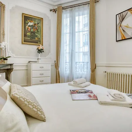 Galeries Lafayette - 7 Bedrooms - Lift - Aircon Lejlighed