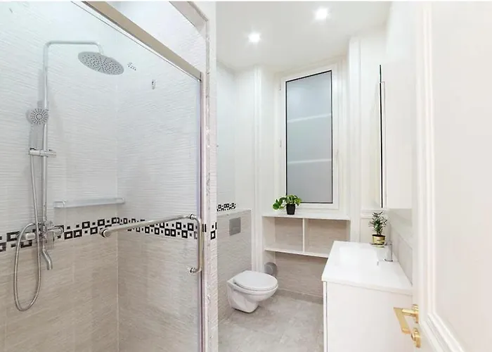 Appartement Galeries Lafayette - 7 Bedrooms - Lift - Aircon