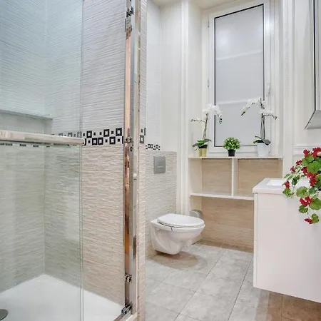 Apartment Galeries Lafayette - 7 Bedrooms - Lift - Aircon Paris