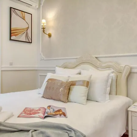 Apartment Galeries Lafayette - 7 Bedrooms - Lift - Aircon